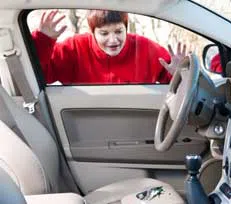 Safe Key Store Buffalo Grove, IL 847-915-3161 - 19-Locked-keys-In-car